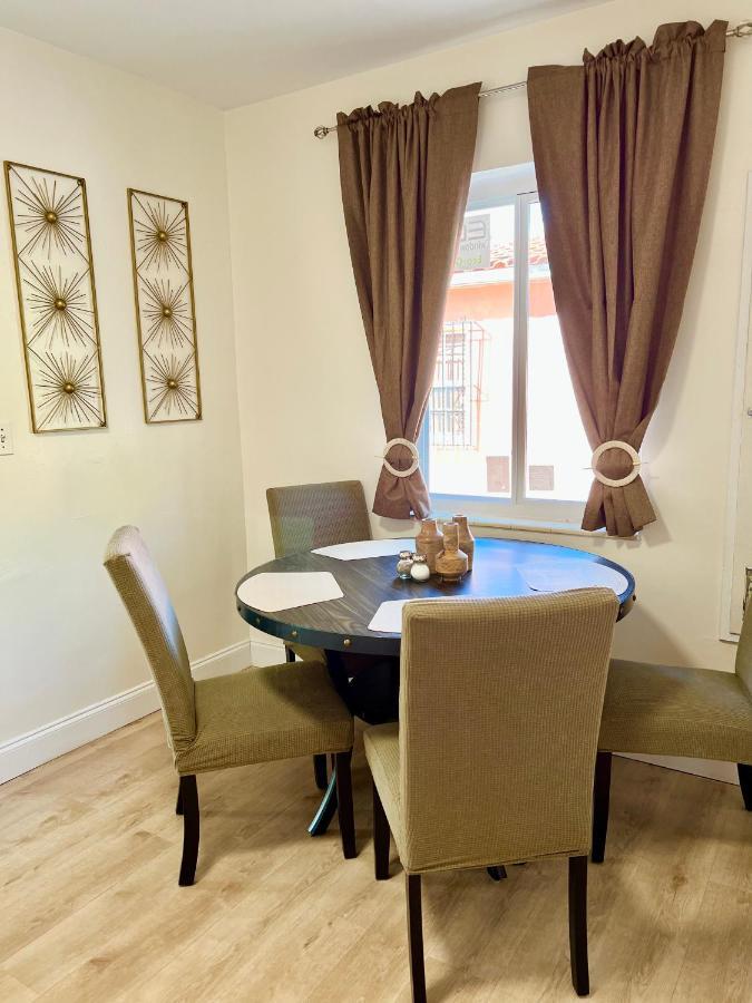 Enchanting Cozy Apartment 10 Min Away From Airport, Calle 8, Brickell, Coral Gables, The Beach And More! Miami Bagian luar foto