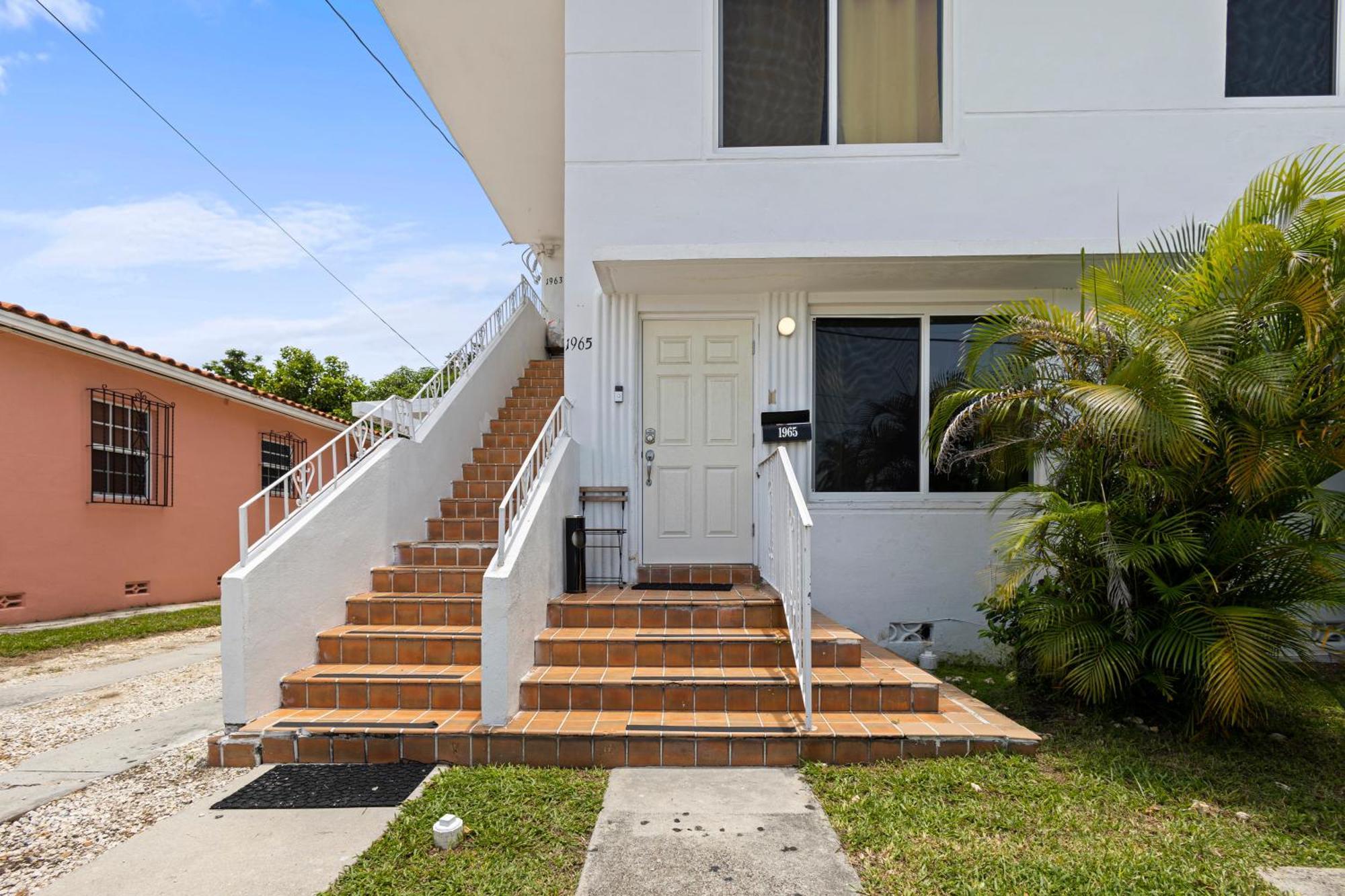 Enchanting Cozy Apartment 10 Min Away From Airport, Calle 8, Brickell, Coral Gables, The Beach And More! Miami Bagian luar foto